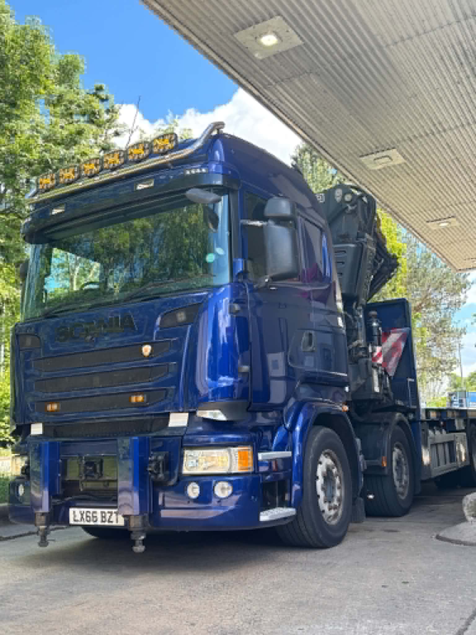 JT Anderson Transport blue Scania 8-wheel + drawbar 66tm crane - LX66 BZT flagship vehicle